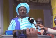 N’Zérékoré-Religion : l’épouse du Premier ministre prend part à l’ordination de 12 Diacres