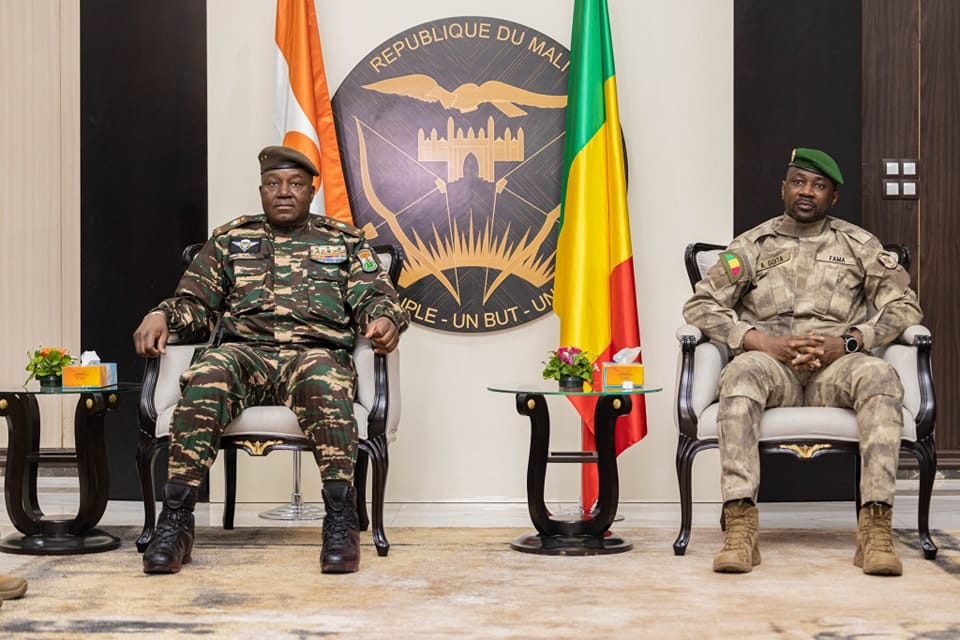 Le Président nigérien de la Transition reçu par son homologue mali Assimi GOITA