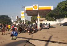 Pénurie de carburant : Kindia toujours en difficulté, les pompistes pointés du doigt