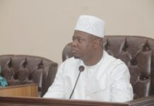 Octroi des marchés publics : Le ministre Charles Wright annonce de nouvelles poursuites contre 34 fonctionnaires