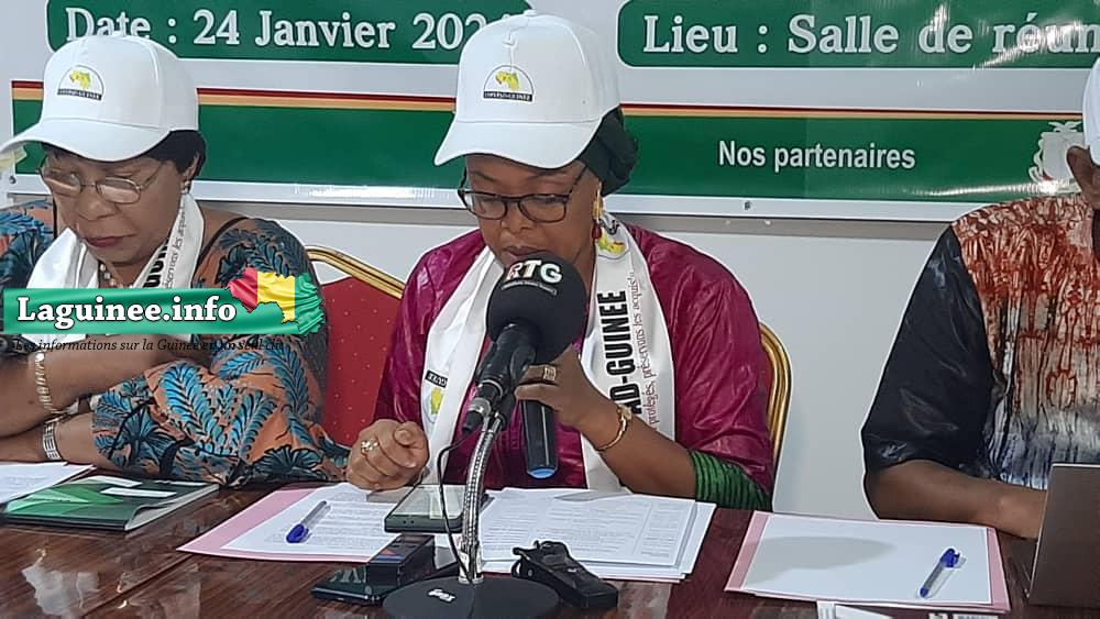 Madame Condé Aminata Bah a représentante de la Première vice-présidente du CNT