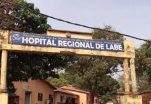 Tragédie routière à Yembering : un jeune homme décède, trois autres blessés