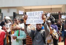 Journée de la liberté de la presse en Guinée : entre le marteau de la junte et l’enclume de la répression, la HAC joue un rôle