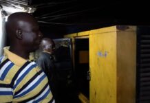 Obscurité à Kassa : Une commune privée d’électricité publique et d’eau potable