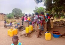 Crise d’eau à Kissidougou : les populations abandonnées à leur sort par la SEG