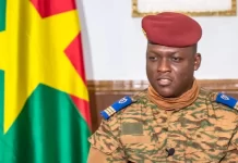 Burkina Faso : les autorités militaires ordonnent la dissolution de 205 associations
