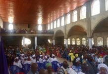 Kissidougou : les fidèles chrétiens ont célébré la Pâques en priant pour la quiétude en Guinée
