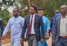 UGLCS : Le Ministre Alpha Bacar Barry appelle à des mesures préventives renforcées après l’incendie au LARSODED