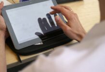 Guinée : Vers un concours de Fonction publique 2.0…ou 0.2?