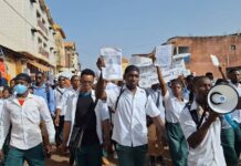 Labé : les apprenants des écoles techniques et professionnelles demandent le départ de l’Inspecteur régional