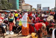 Kobaya : les femmes protestent contre l’expropriation de leur marché