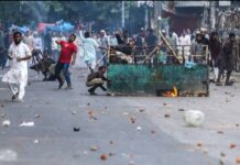 Bangladesh : la police tire à balles réelles sur les émeutiers (RFI-France24)