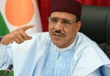 Niger: Face à la junte, Mohamed Bazoum accusé de trahison après un long interrogatoire