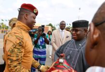 Coopération : Julius Maada Bio à Ouagadougou pour une visite de travail et d’amitié