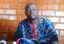 Fermeture de la radio fraternité Fm à Kankan : « Il m’a demandé de faire tout pour fermer la radio. C’est ce que j’ai fait. »précise Mamadi Kansa Doumbouya