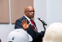 Botswana : le président Masisi reconnaît la défaite de son parti après 60 ans au pouvoir