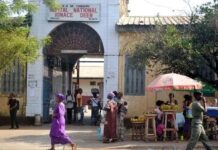 Détournement présumé au CHU Ignace Deen : l’agent comptable conteste le rapport d’audit et demande la comparution des inspecteurs