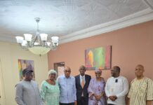 Conakry : le ministre de l’Éducation nationale en dialogue avec la CORDDT pour l’avenir de l’éducation à Tougué