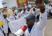 Mozambique : les autorités interdisent les manifestations contre des élections contestées