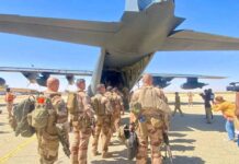 Tchad: la première vague de militaires français quitte le pays