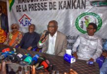 Immersion gouvernementale à Kankan : le Premier ministre octroie 100 millions et 10 ordinateurs à la Maison régionale de la presse