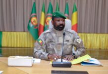 Mali : les forces vives recommandent la dissolution de tous les partis politiques