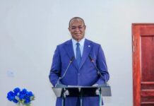 Centrafrique – Présidentielle : Anicet-Georges Dologuélé revendique sa victoire et dénonce des irrégularités