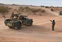 Mali : un couvre-feu de 72 heures instauré dans le District de Bamako après des attaques terroristes simultanées