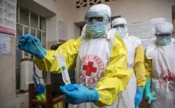 Ebola : 131 morts en RDC, plus de 100 personnes en quarantaine en Ouganda.m, l’OMS « profondément préoccupée »