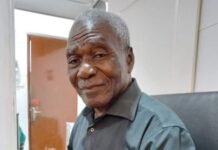 Nzérékoré: un journaliste sollicite l’intervention du président Doumbouya pour le doyen Odilon Théa
