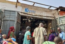Incendie à Sonfonia : trois boutiques et une concession familiale ravagées par les flammes à Conakry