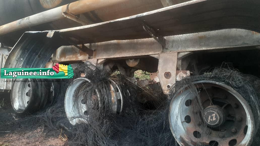 N’Zérékoré : un camion-citerne en feu près de Kéréménida, aucune victime signalée